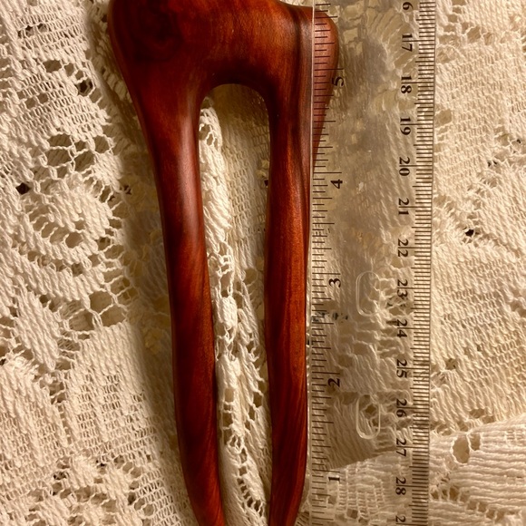 Wood Hair Fork Hand Carved from Grahtoe Studio - Picture 3 of 3